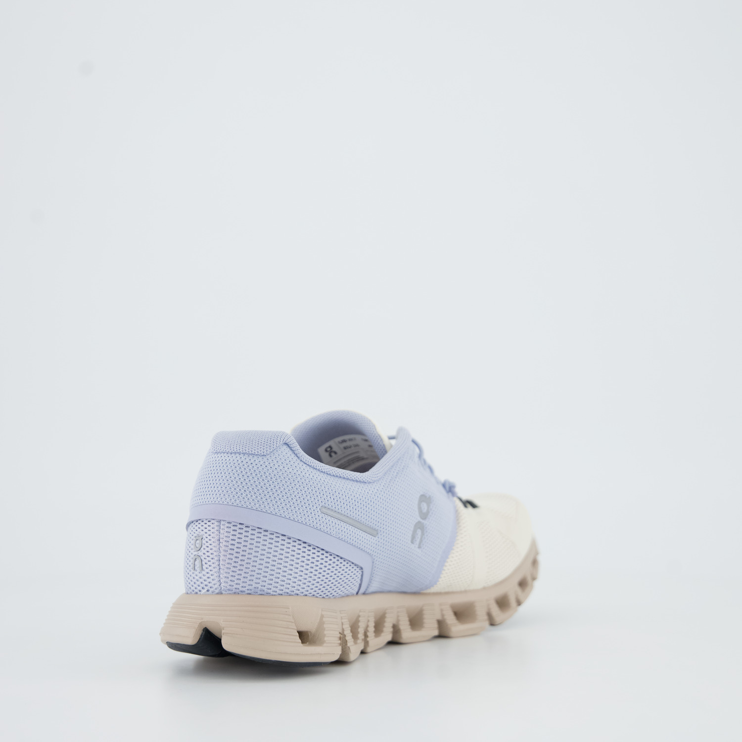ON CLOUD 5