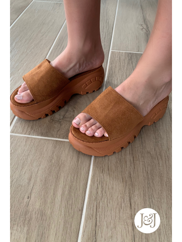 Nu-pieds marron 'Prune'