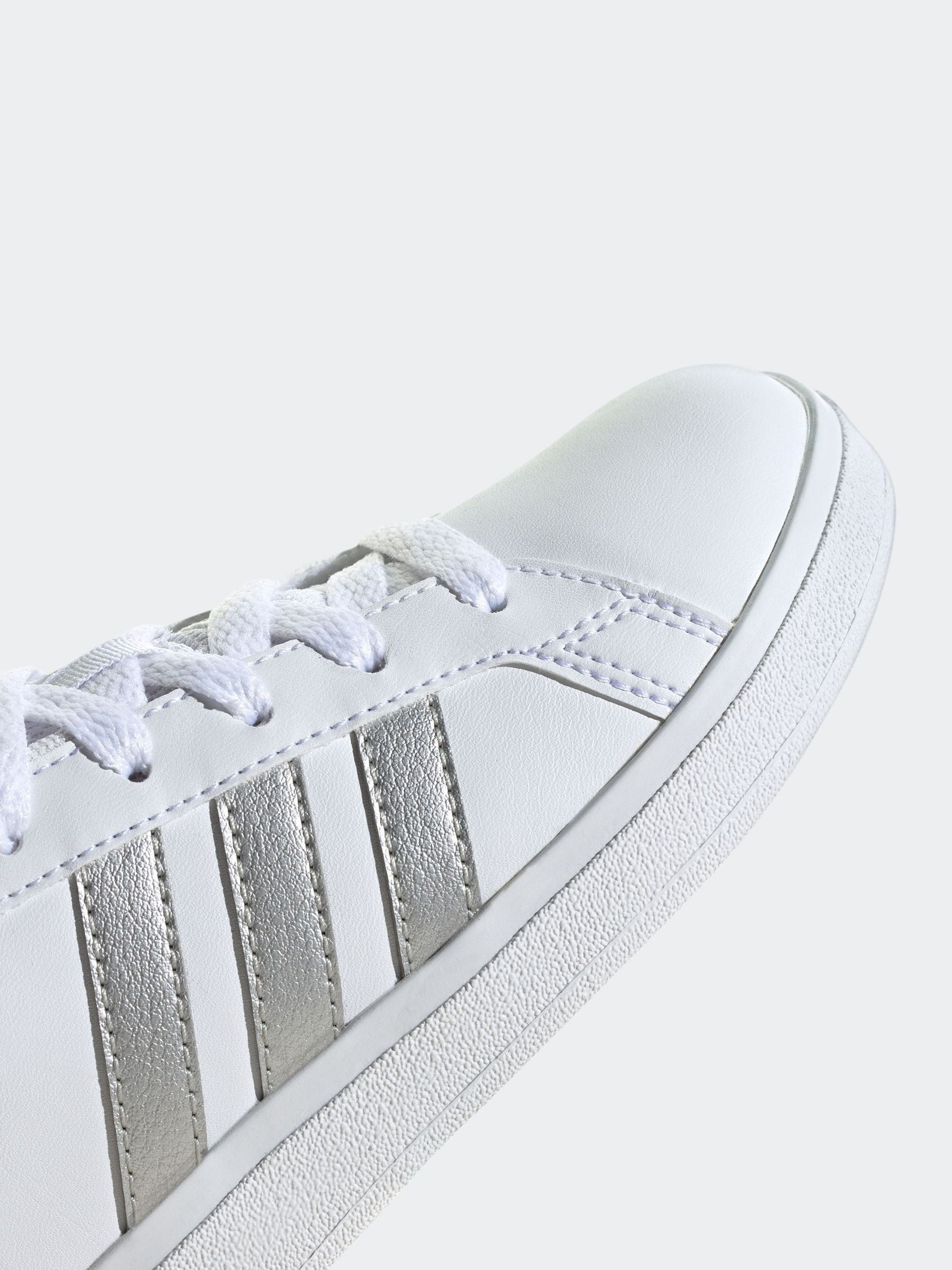 Wit/zilver - adidas Grand Court vetersneakers voor kinderen