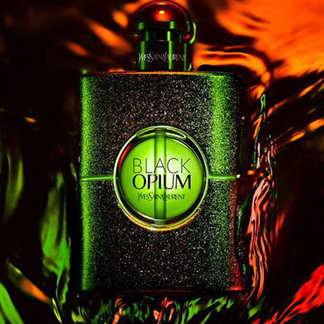 BLACK OPIUM ILLICIT GREEN  ACCORD CAFÉ NOIR – MANDARINE VERTE