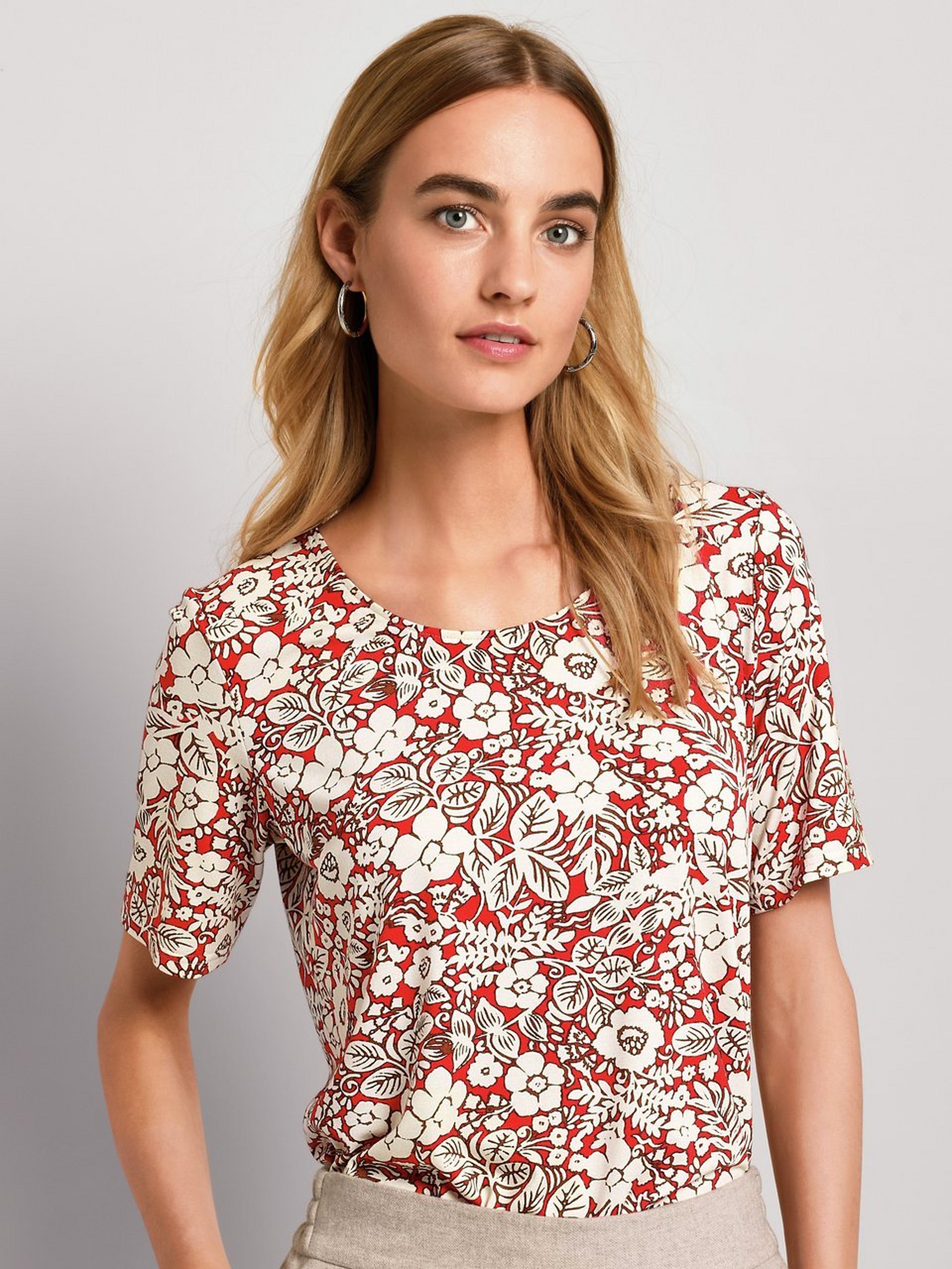 Rundhals-Shirt