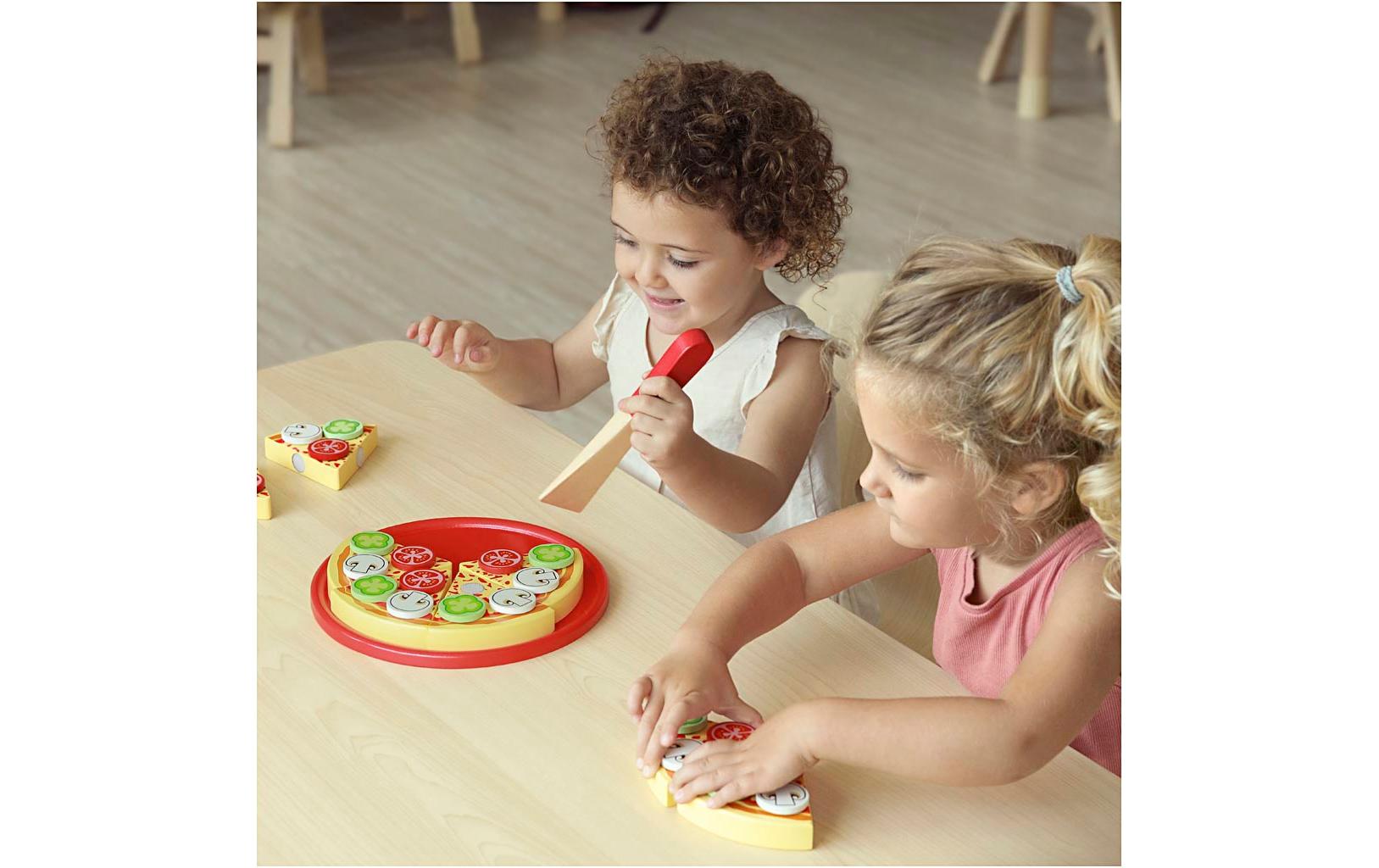 Spiel-Lebensmittel Spielpizza aus HolzHolzpizza mit 3 verschiedenen Belägen
