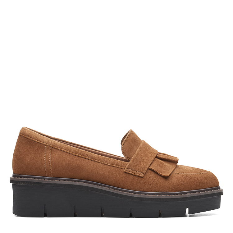 Clarks Airabell Slip | TAN