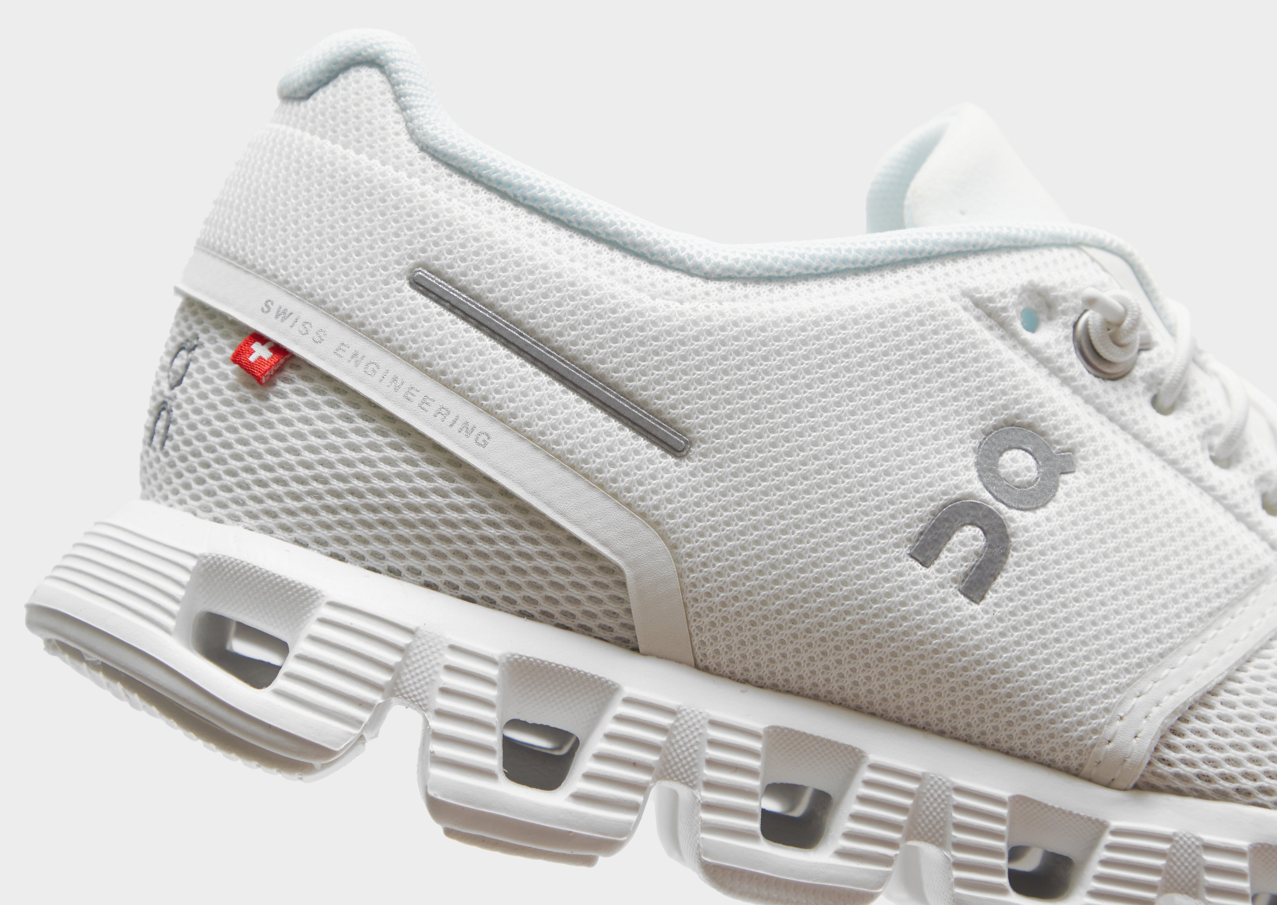 On Running Cloud 5 Femme