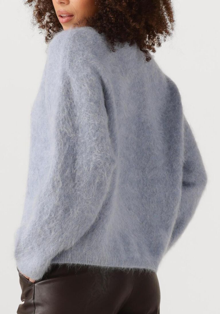 knit-ted amalia