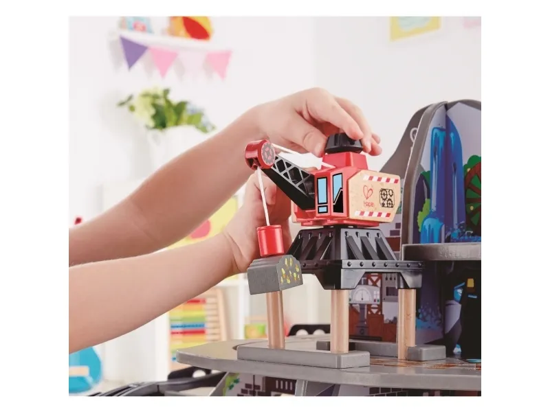 Hape Mighty Mountain Mine