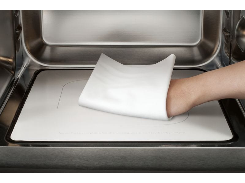 Caso Mikrowelle MCG30 Ceramic Chef Schwarz Design-Mikrowelle mit Heissluft und Grill