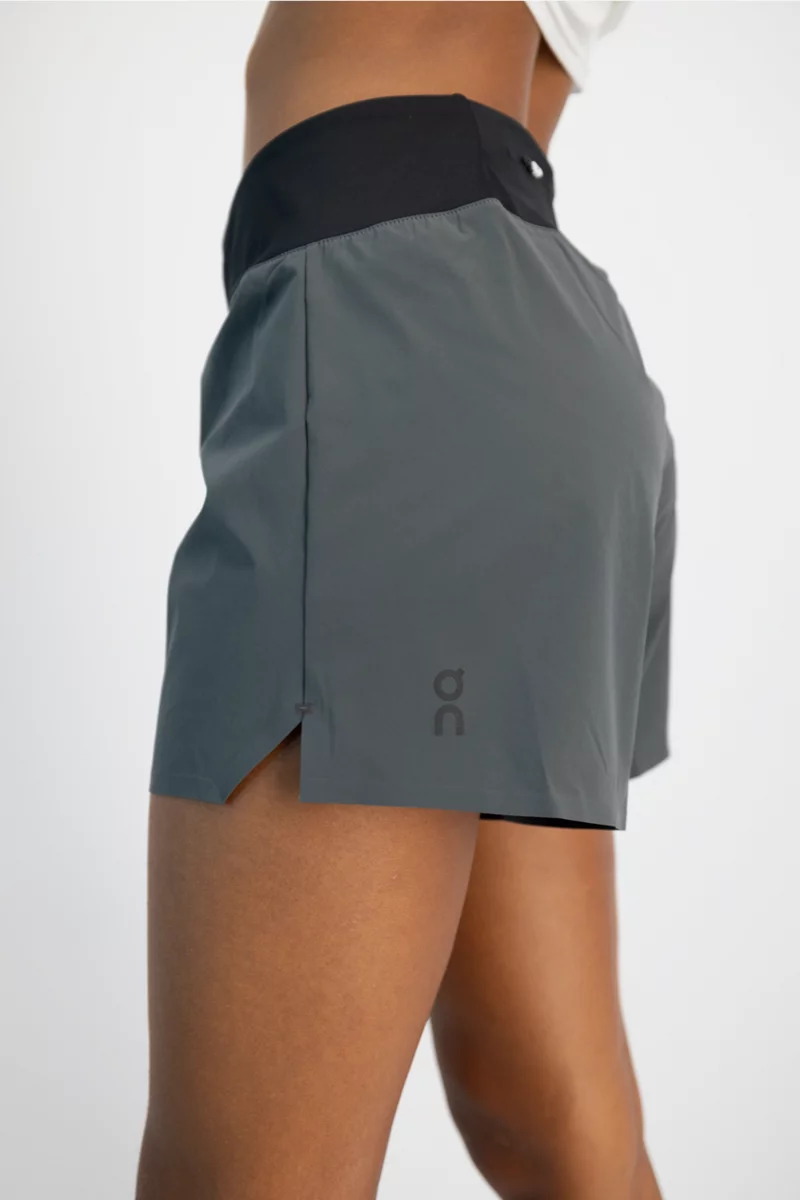 ON 5 Inch Running Damen Short