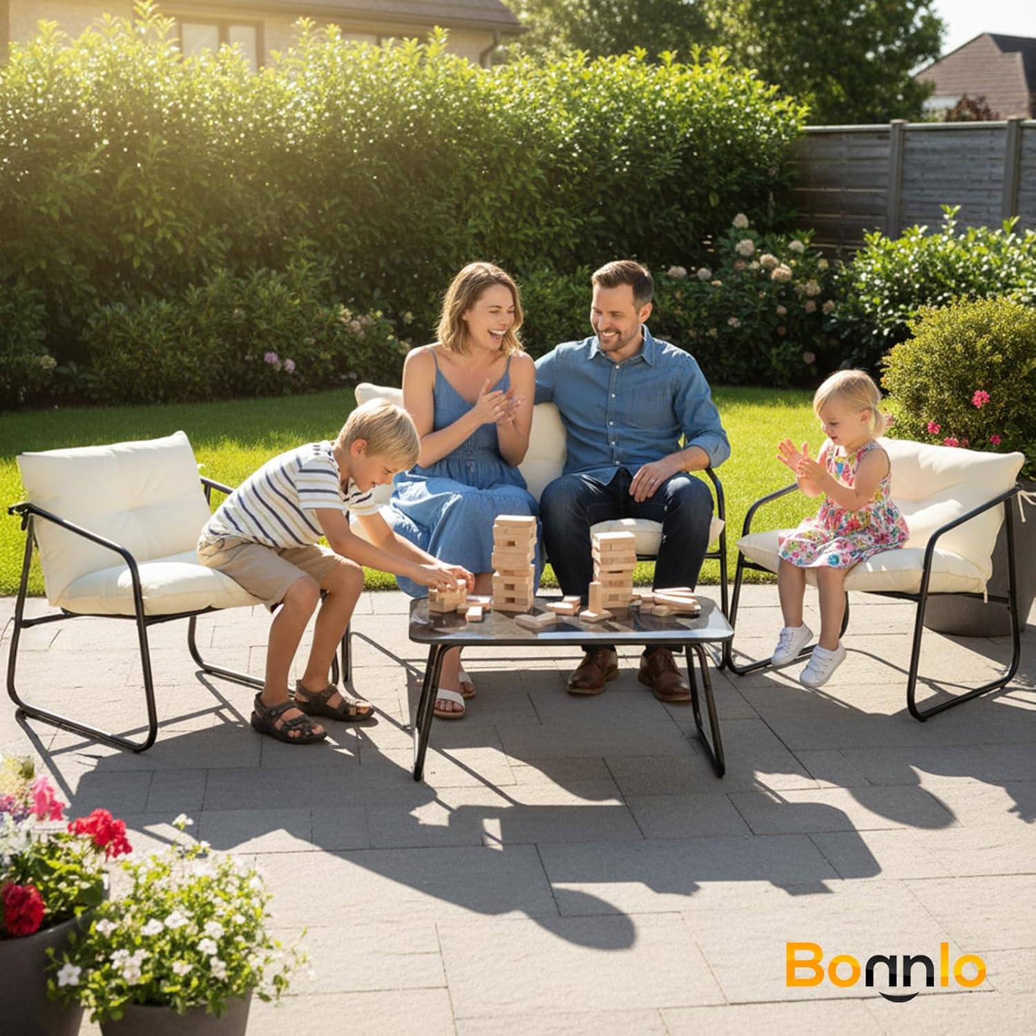 Bonnlo Gartenmöbel Set 4 teilig, Balkonmöbel Set mit für 4 Personen (3 Stühle und 1 kleinen Tisch), Terrassenmöbel für Veranda, Garten, Poolbereich, Balkon oder Hinterhof,Grau/Weiß (Weiß)