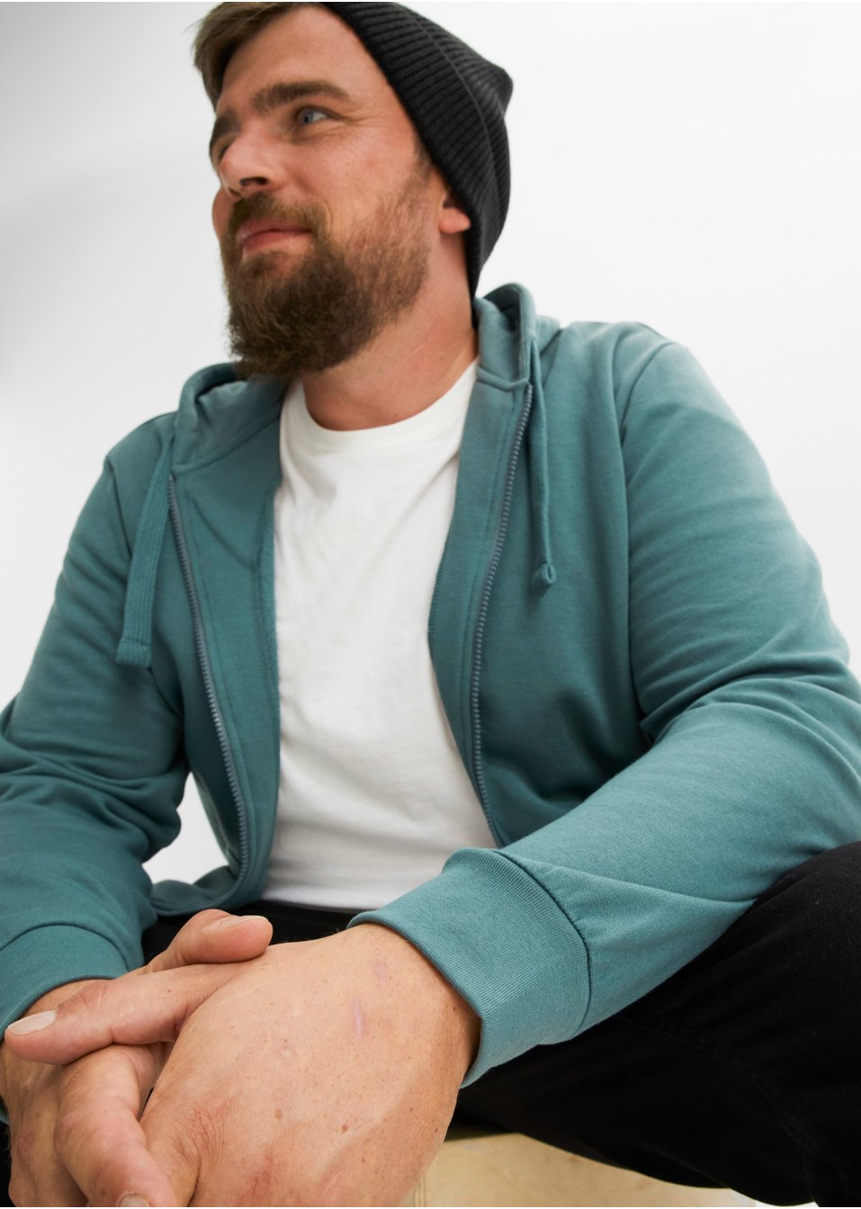 Gilet sweat à capuche