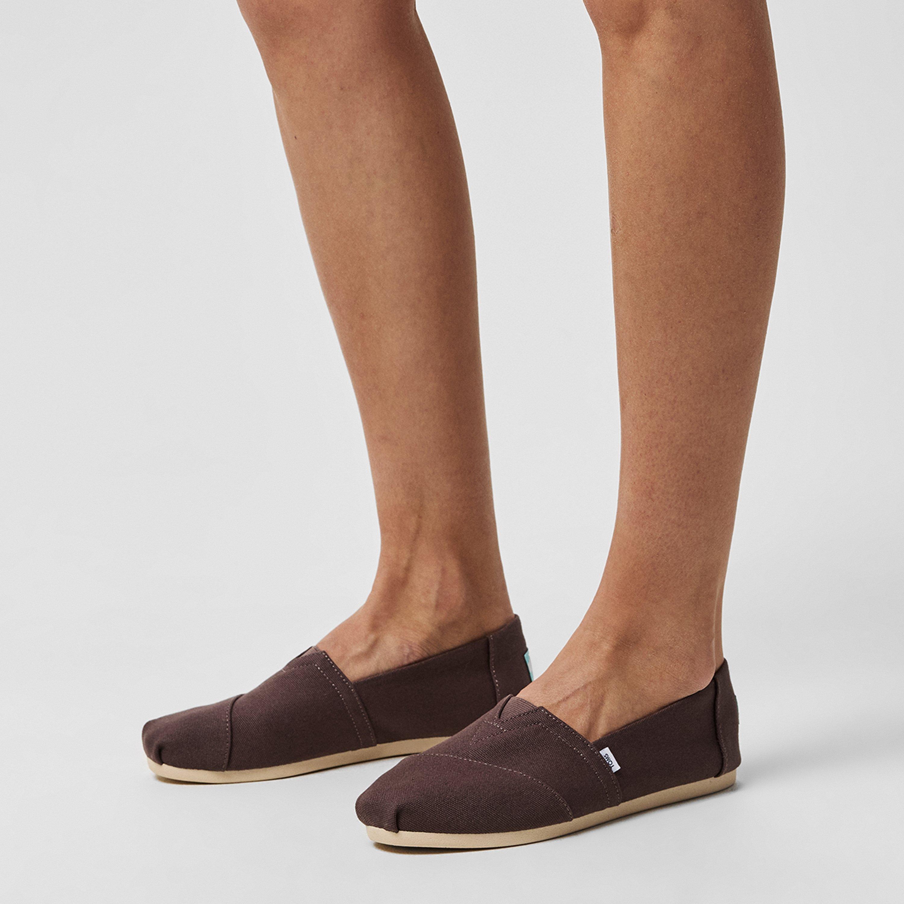 Toms Alpargata Canvas Pumps