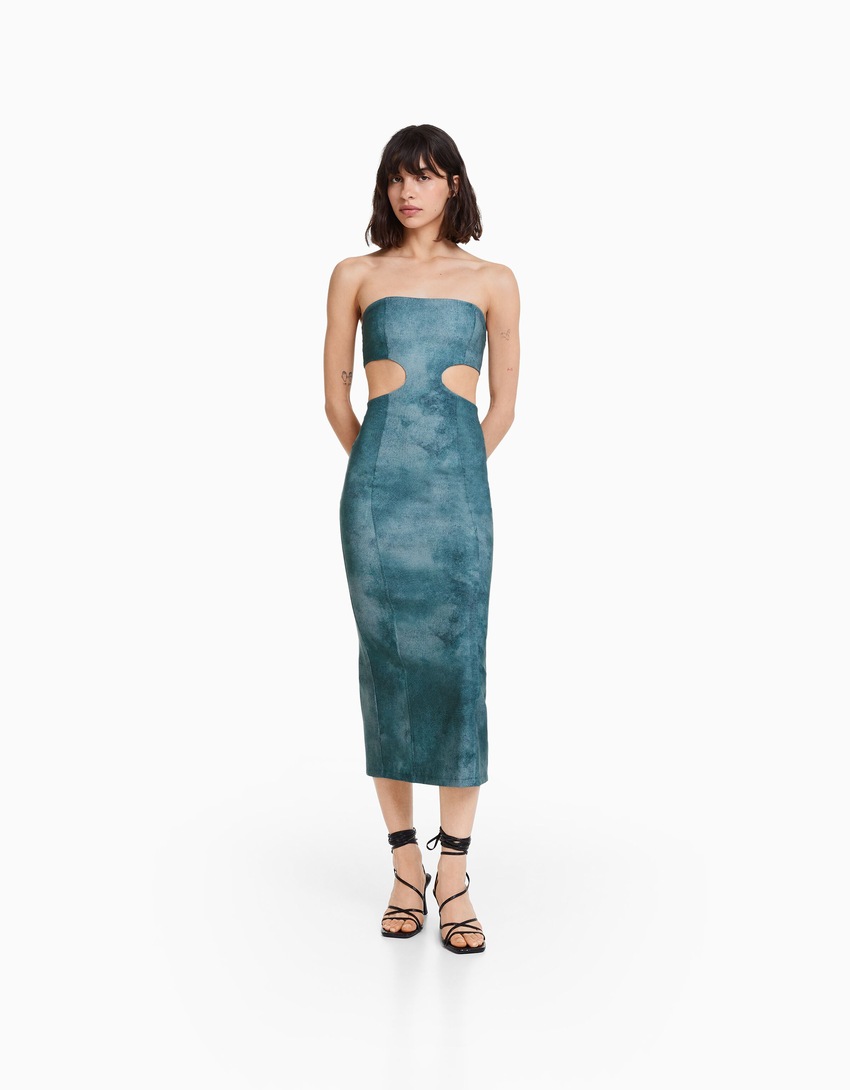 Vestido midi bandeau com recortes