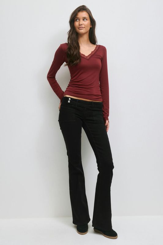 14+ - Flare Jeans - Zwart - Lage Taille - Geborduurde Achterzakken met Pailletten