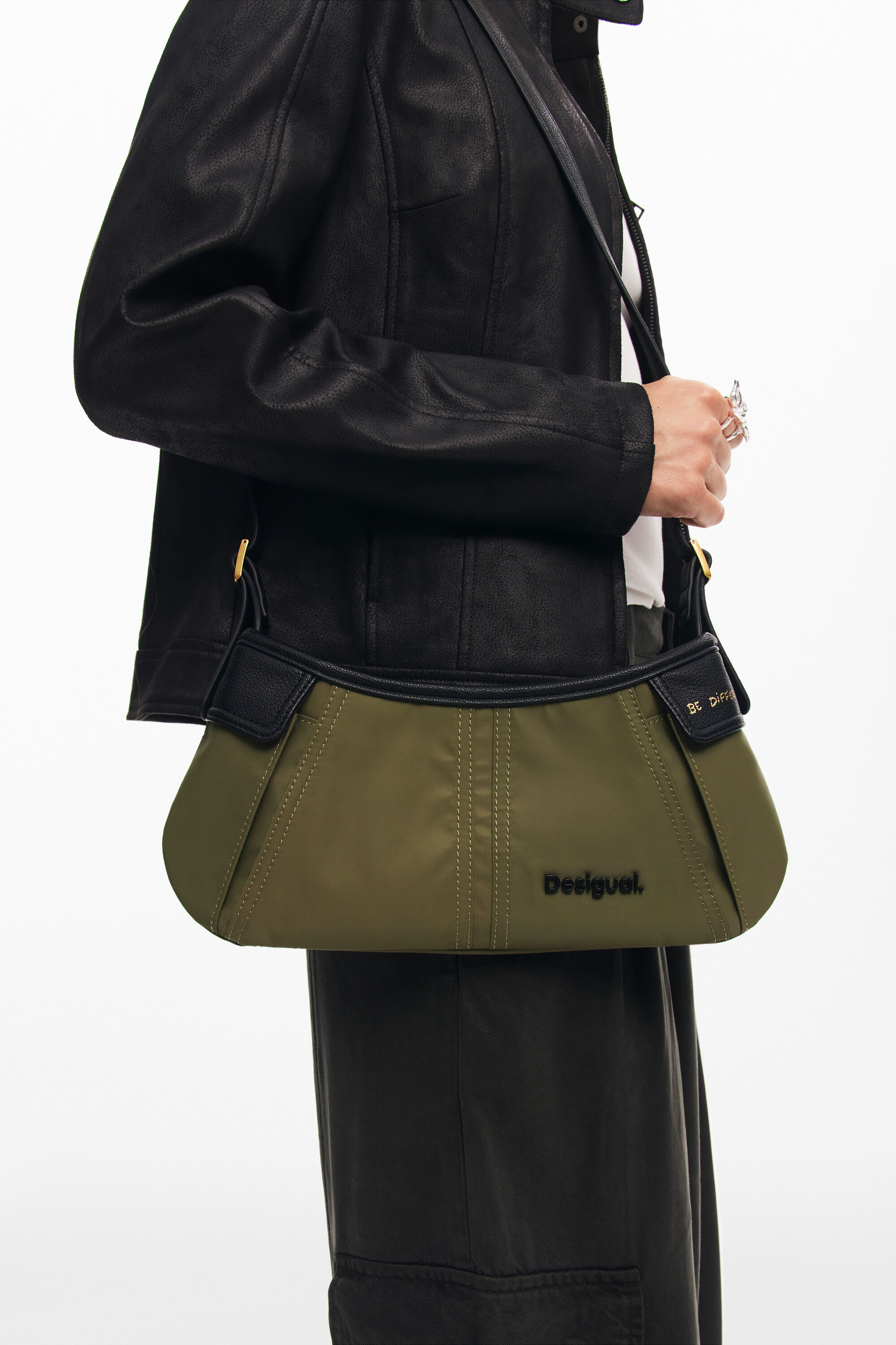 Bolsa de ombro Desigual com vários bolsos