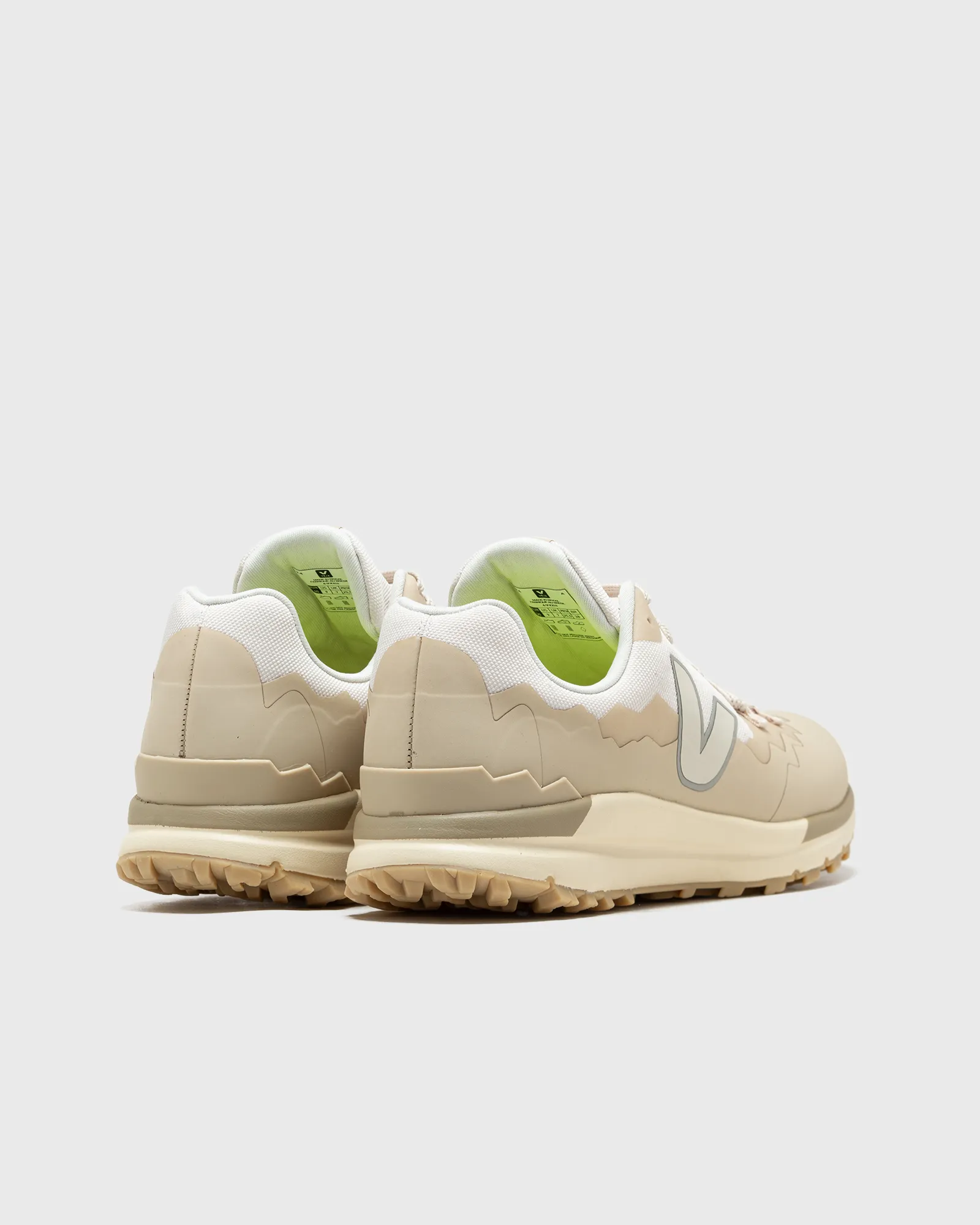 Veja FITZ ROY TRK-SHLL