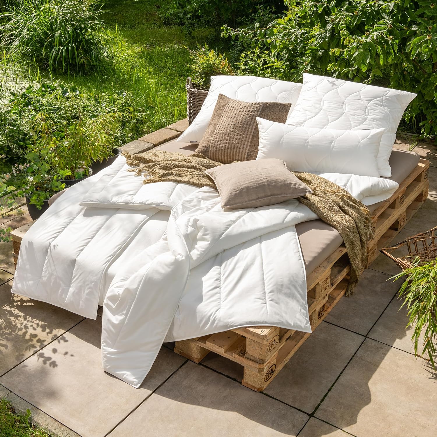 Sommerdecke Ultra leicht Centa-Star Royal, 135 x 200 cm, Primaloft® Bio Faser Füllung, sehr atmungsaktiv, Öko-Tex Standard 100 Klasse 1, Längsteppung