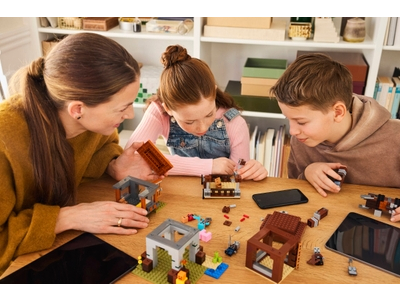LEGO De Plunderaar buitenpost en Verwoester (21278)