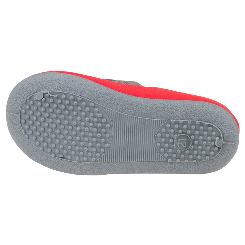 Chaussons bas unis avec patch lapin