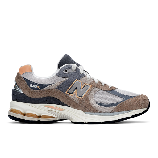 New Balance 2002R Sneakers, Mushroom/Hazy Peach, 38.5