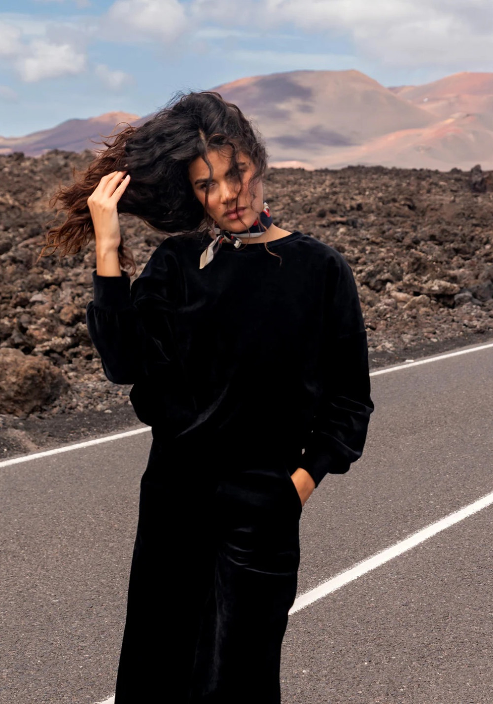 Komana Pullover Sunday Jumper Velvet Black