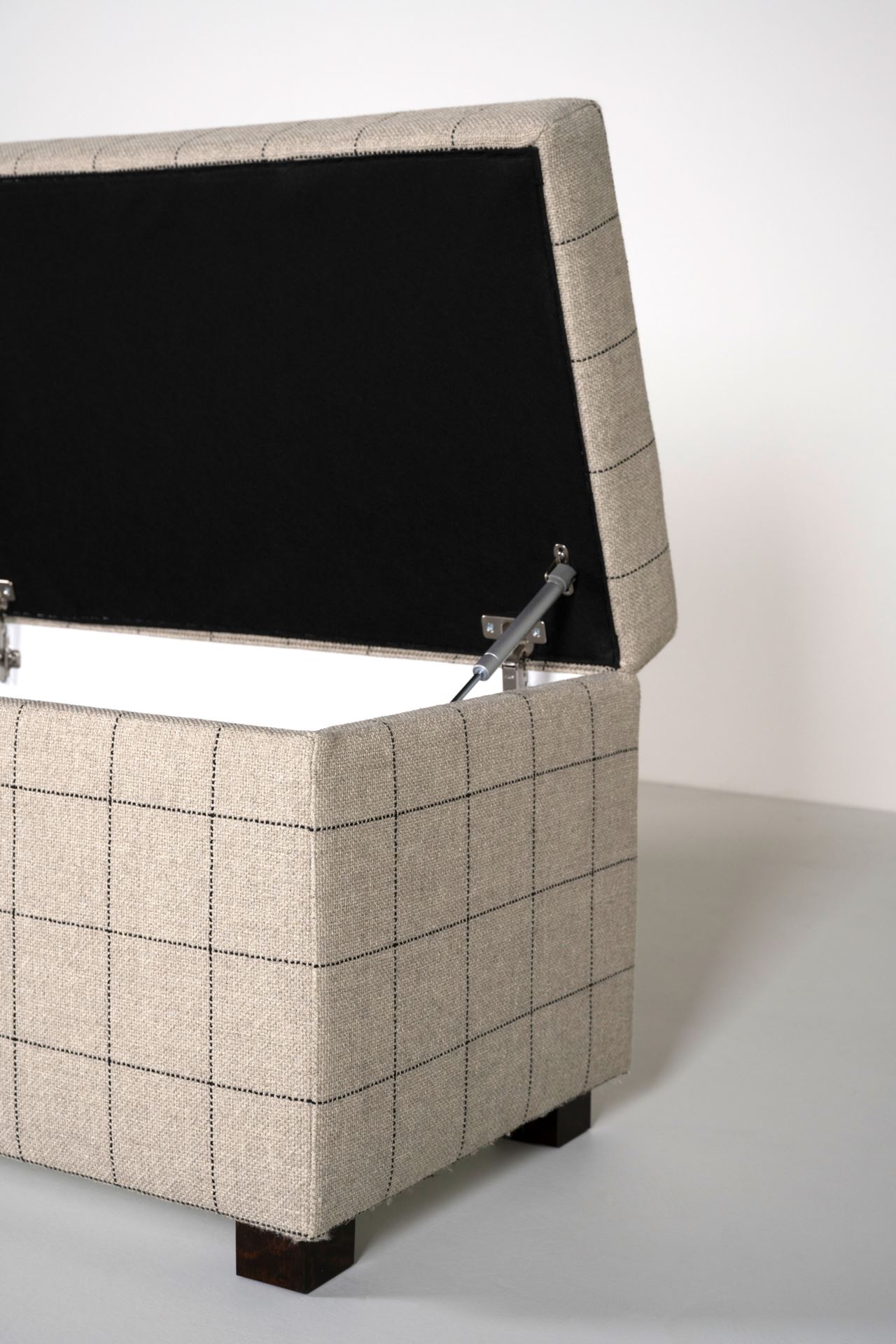 Sengebenk multi svart - 145x46x47 cm