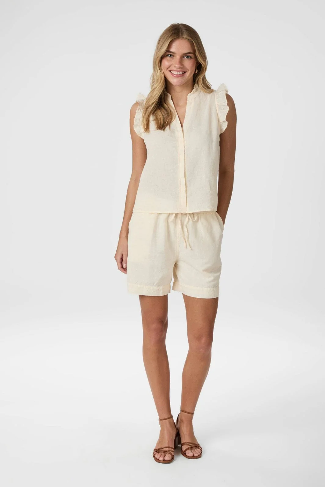 Neo Noir Siona Linen Top 160245