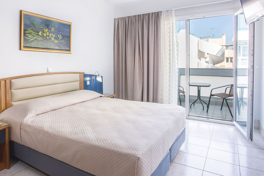 Kosta Palace Hotel Logies - Hotel