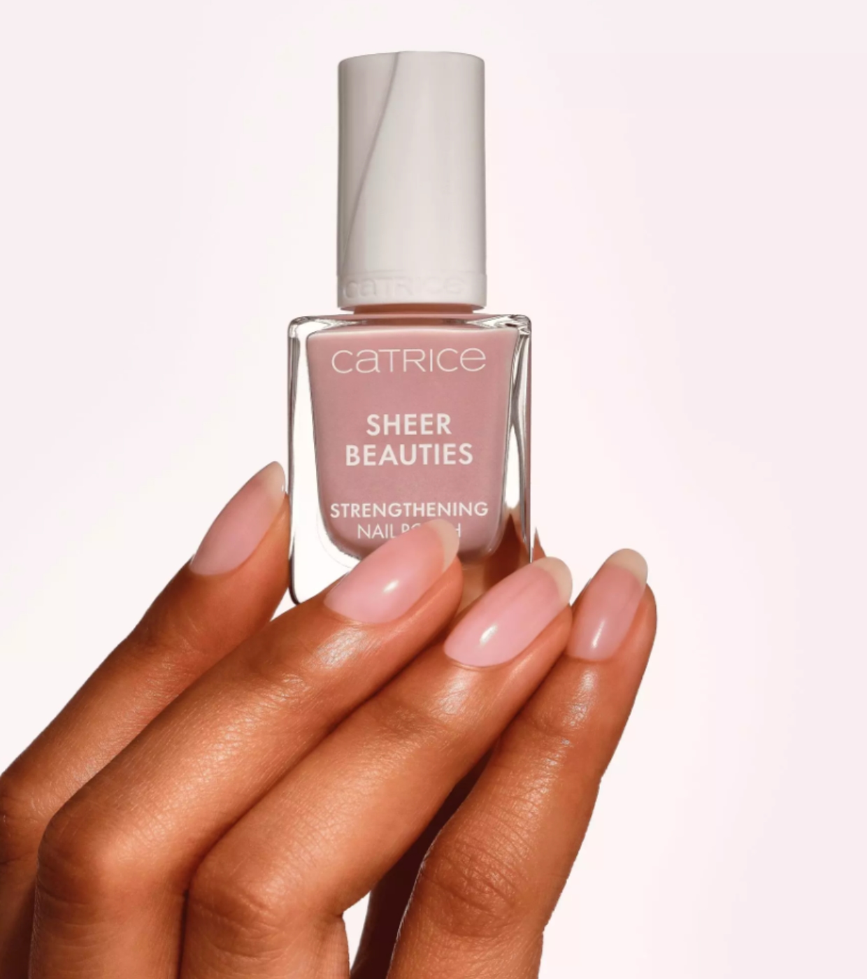 Catrice - Esmalte fortalecedor Sheer Beauties - 030: Barely Blushed