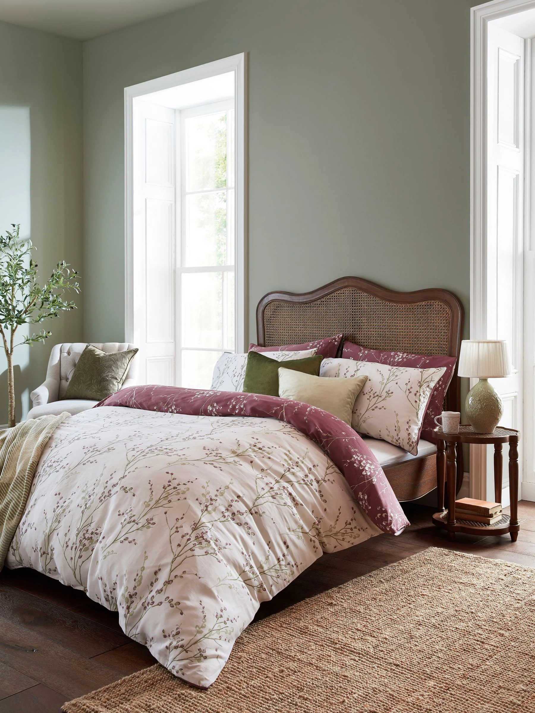 Laura Ashley 100% Cotton Sateen 200 Thread Count Pussy Willow Duvet Cover and Pillowcase Set