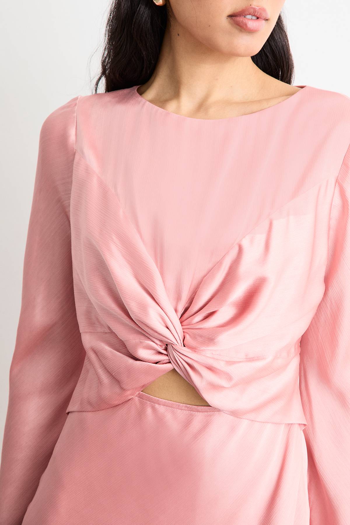 Warehouse Robe Midi Coupe Biais À Détail Torsadé Devant Et Découpe