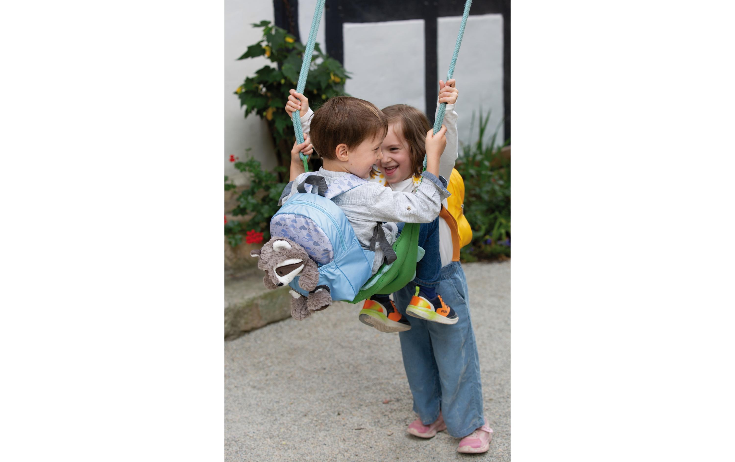 Rucksack hellblau mit WaschbärKindergartenrucksack mit flauschigem Plüsch