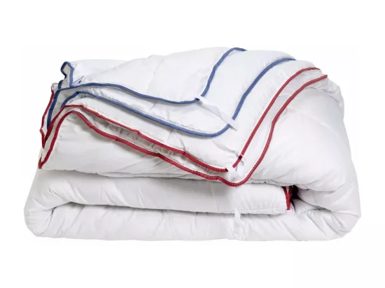 Couette 4 saisons Anti-acariens - 3 couettes en 1 - 140x200cm