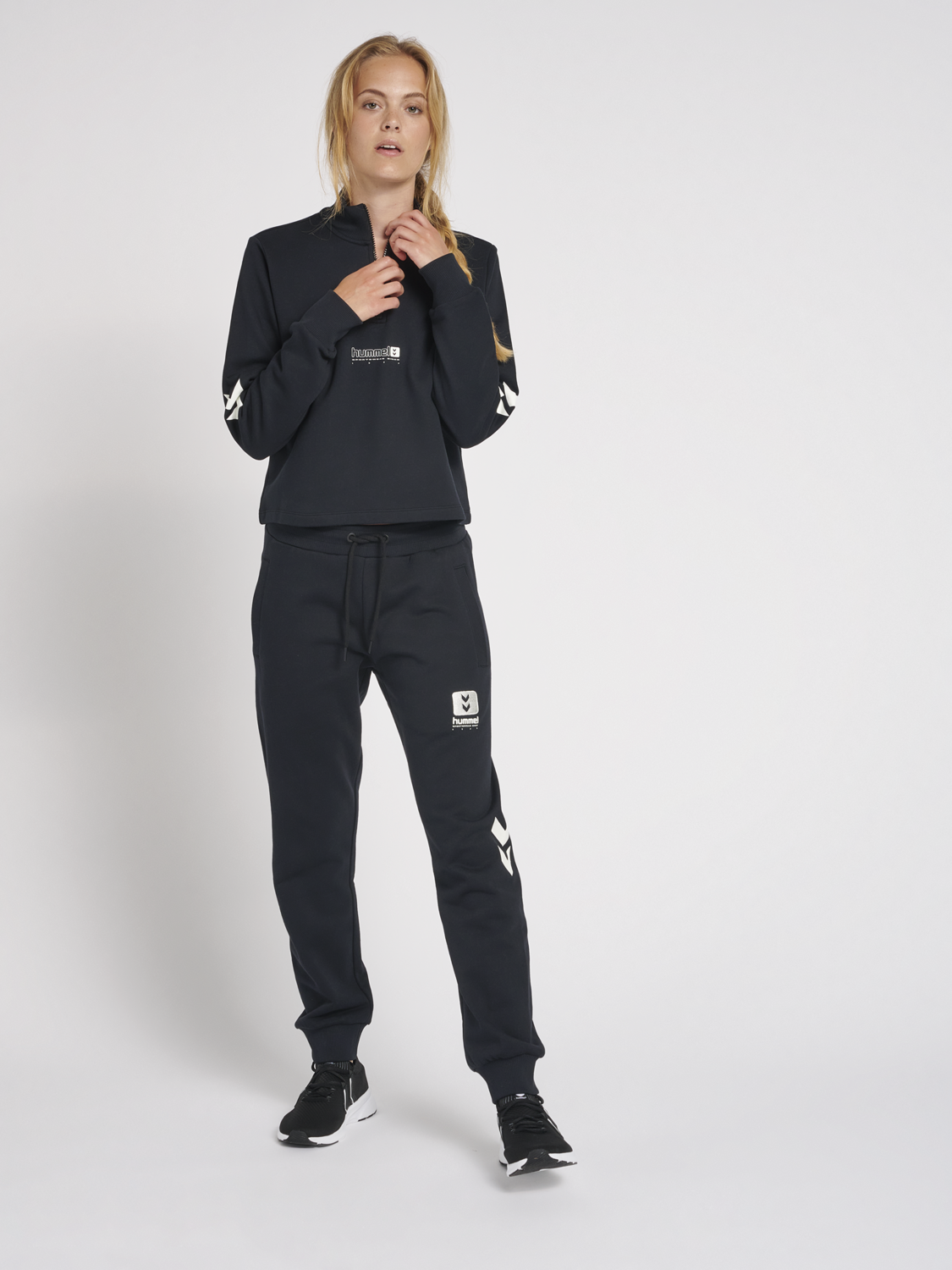 hmlLGC NIKKA CROPPED HALFZIP