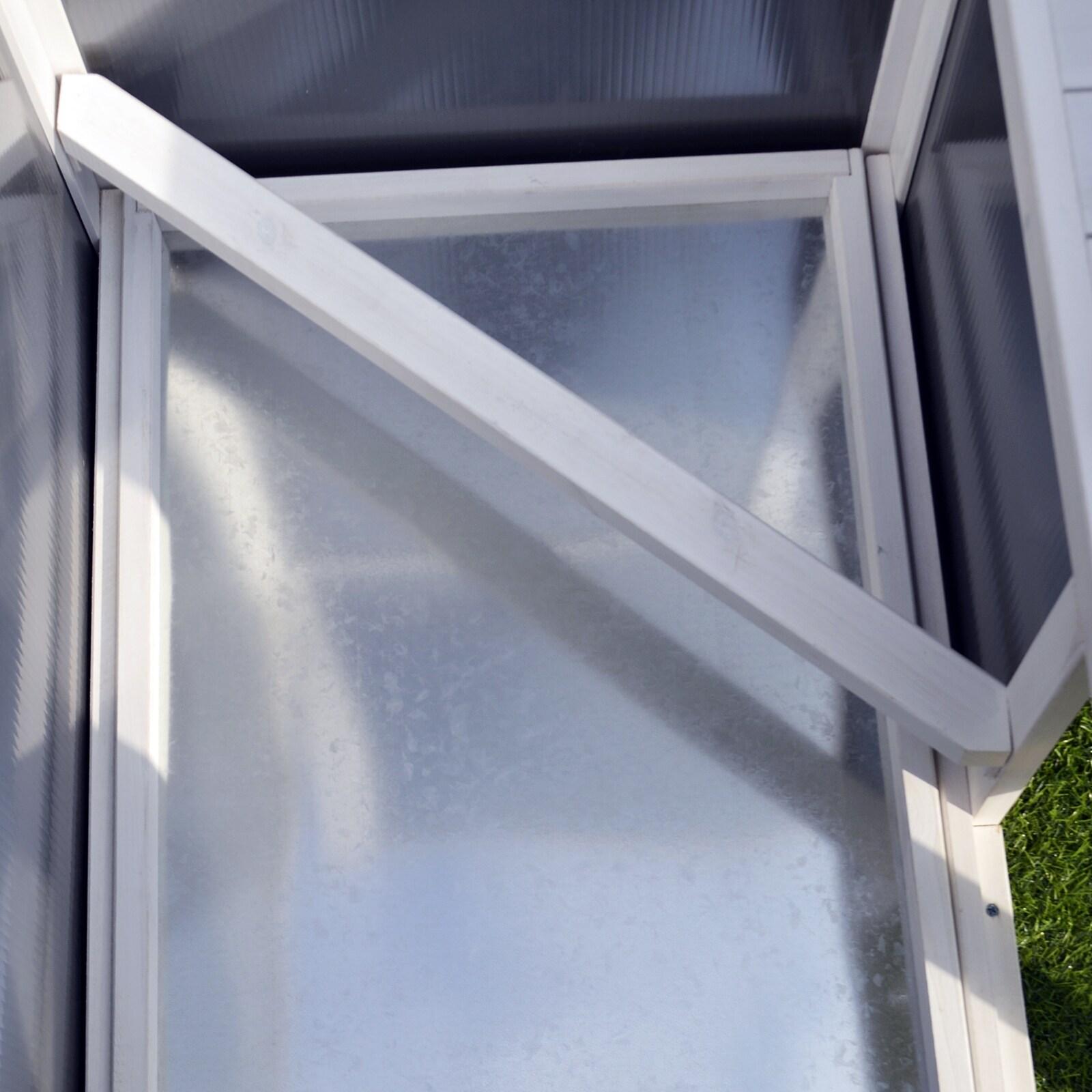 PawHut Hühnerstall für 2-4 Hühner grau, weiß 160 x 75 x 80 cm (BxTxH)