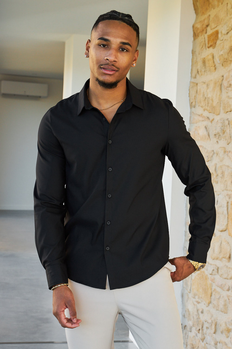 Chemise noire basic