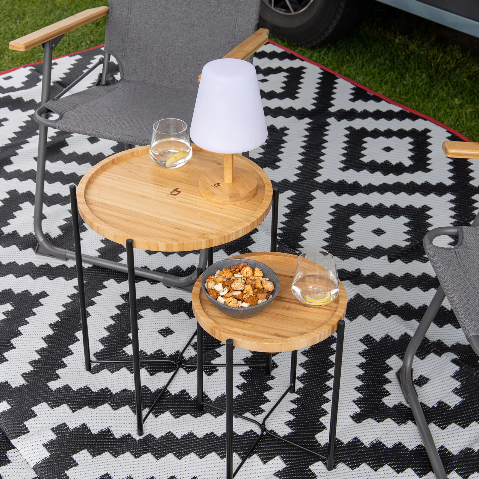 BO-CAMP Campingtisch Beistelltisch Carnaby M Tablett BBQ Klapptisch Bambus Holz