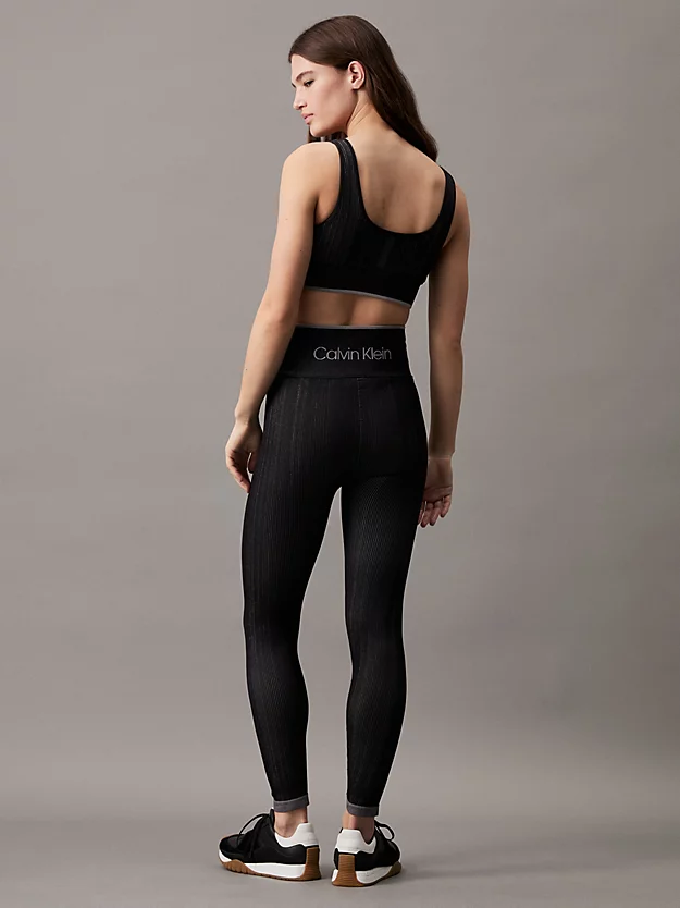 Calça legging canelada 7/8 para academia