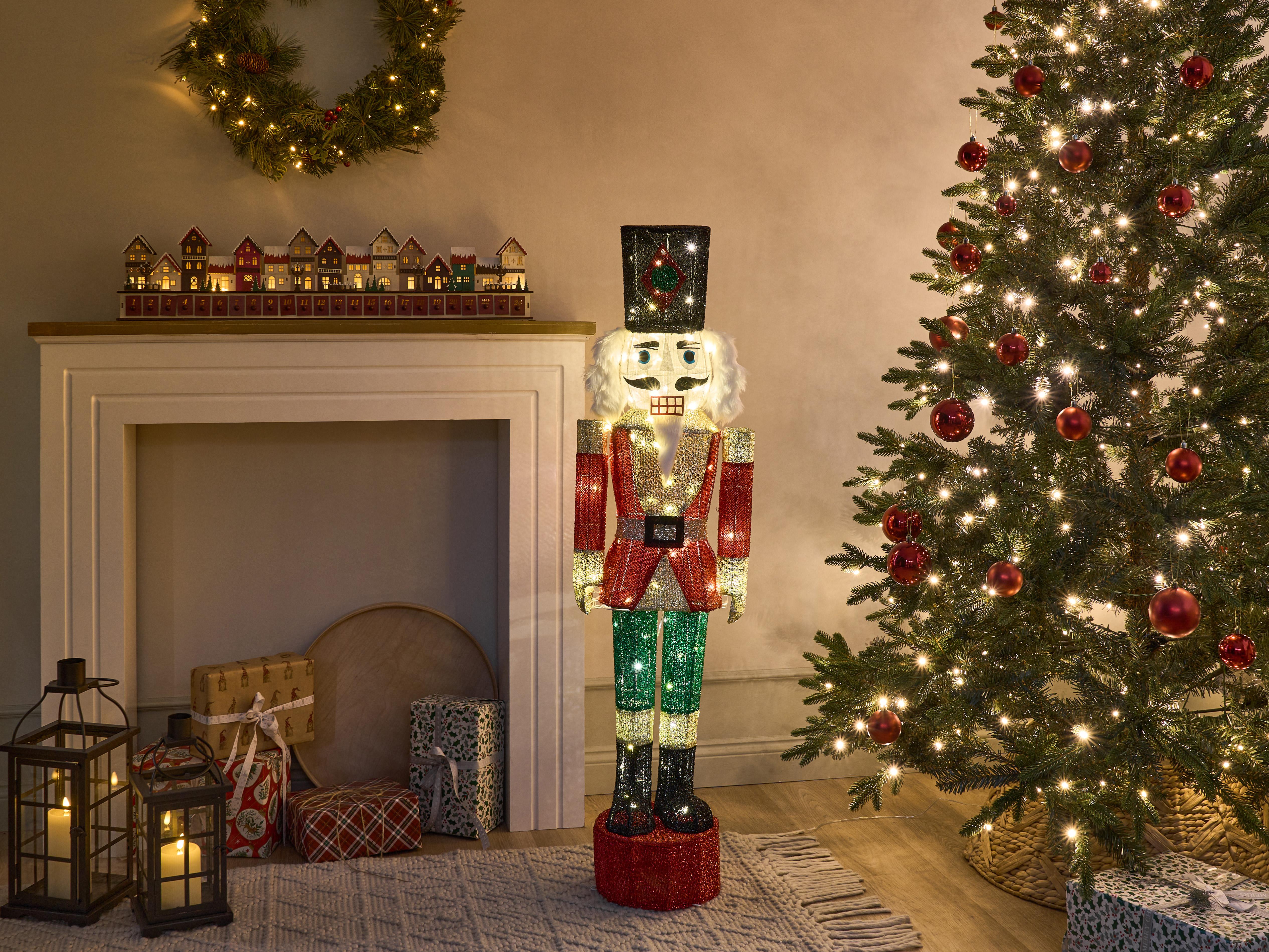 Buitendecoratie LED HORNAVAN Notenkraker 120 cm Meerkleurig