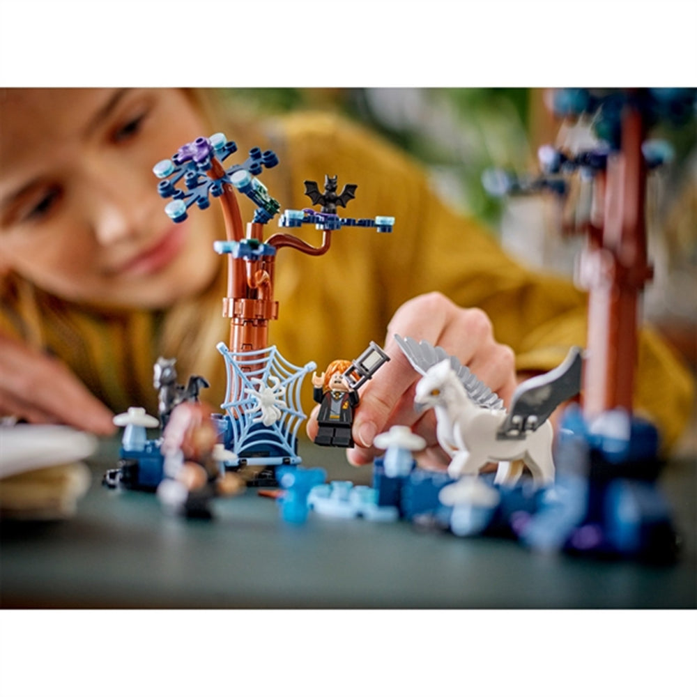Køb LEGO® Harry Potter™ Den Forbudte Skov: Magiske Væsner
