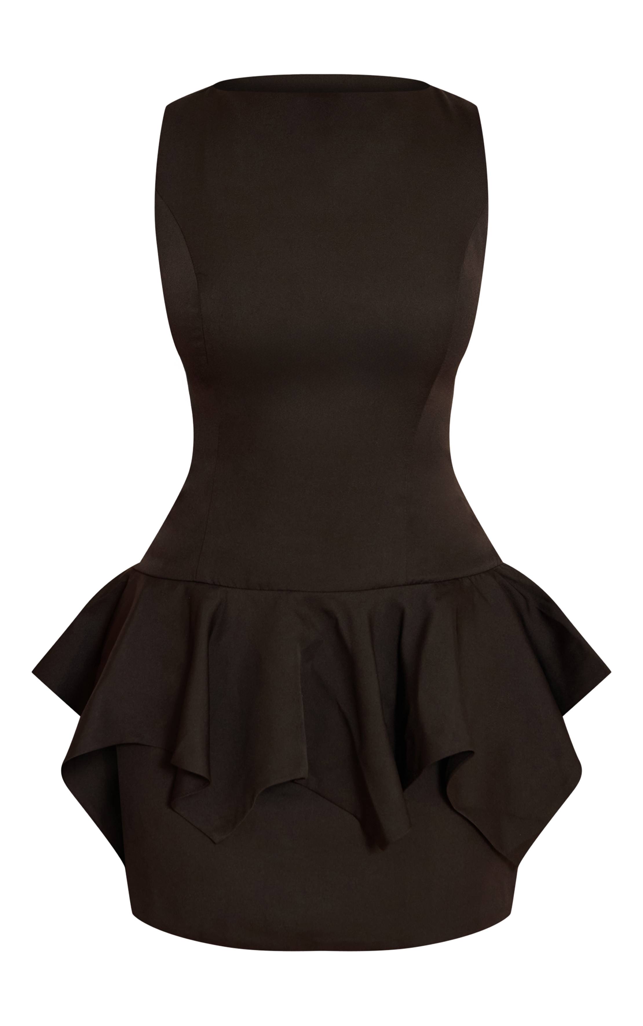 Noir Robe Mini Ajustée À Encolure Bateau Et Ourlet À Volant Tombant