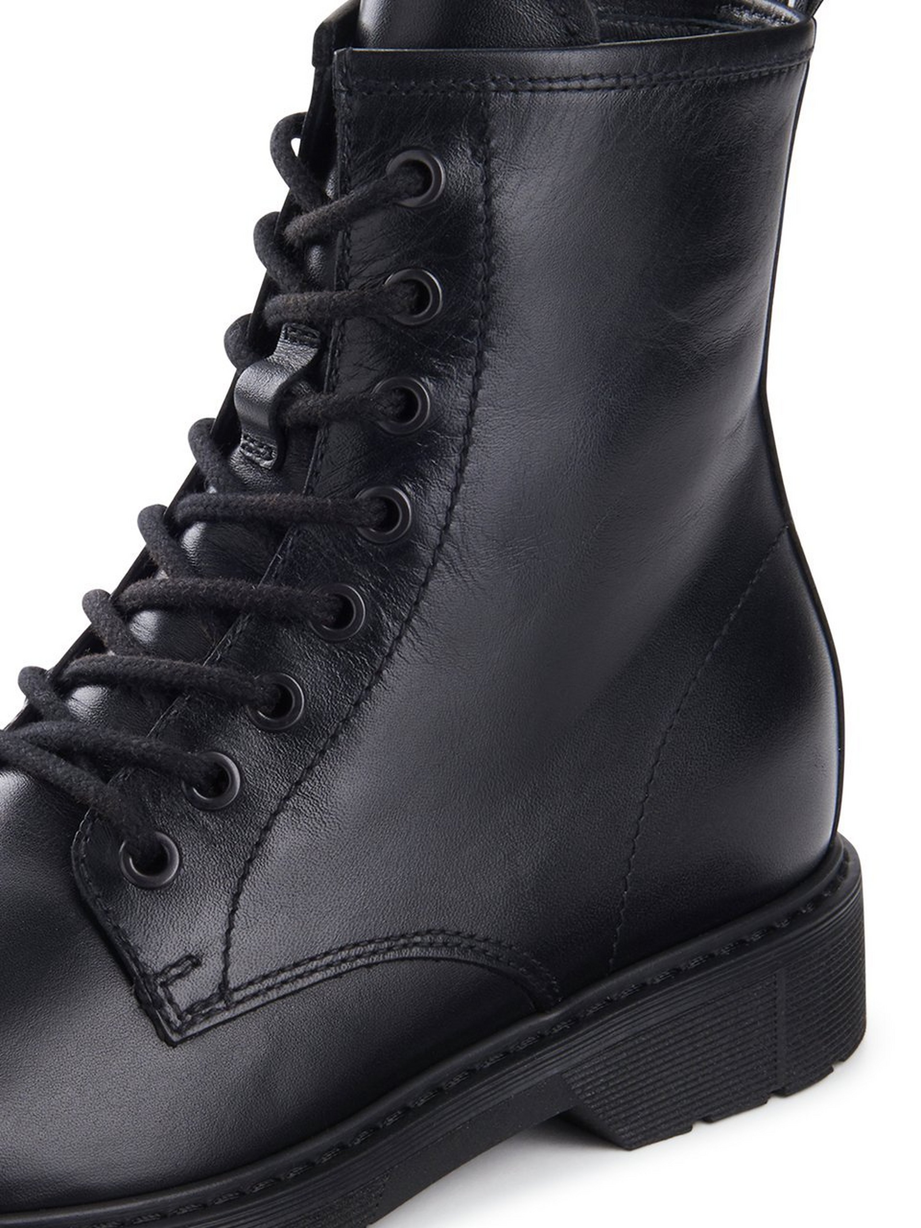 Stiefelette
