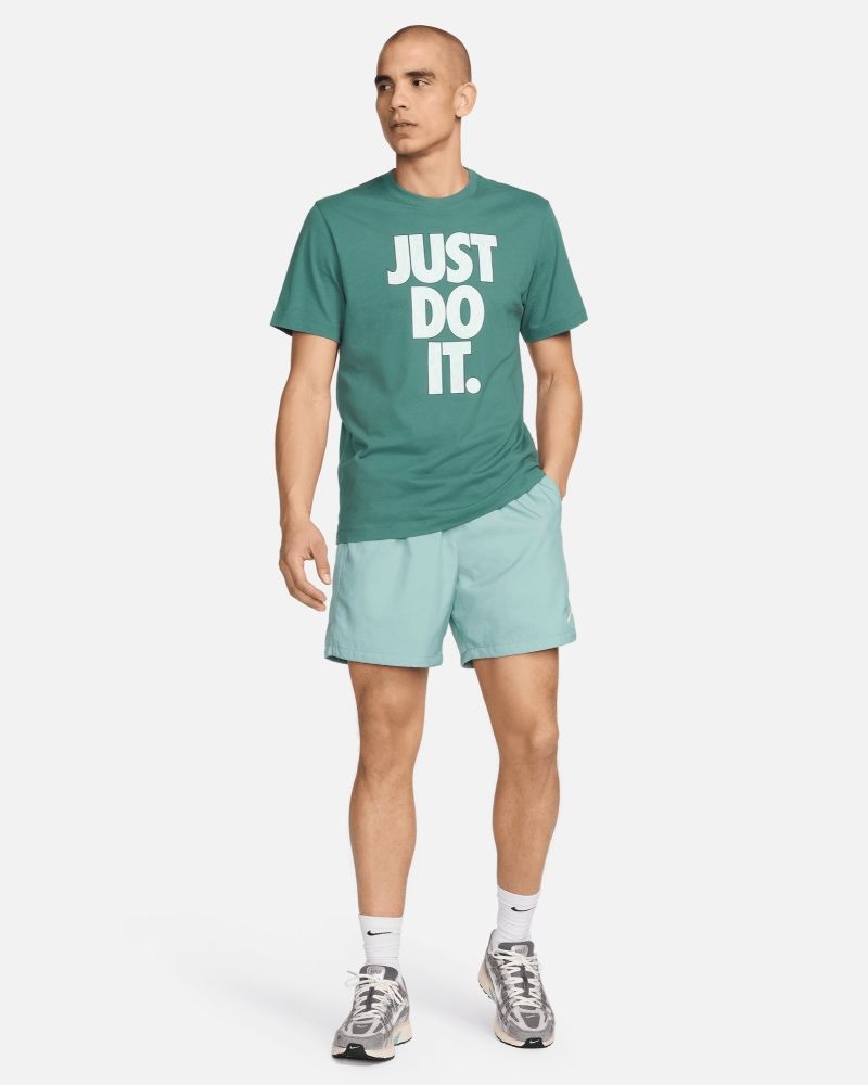 T-shirt Nike Sportswear Vert & Blanc pour homme