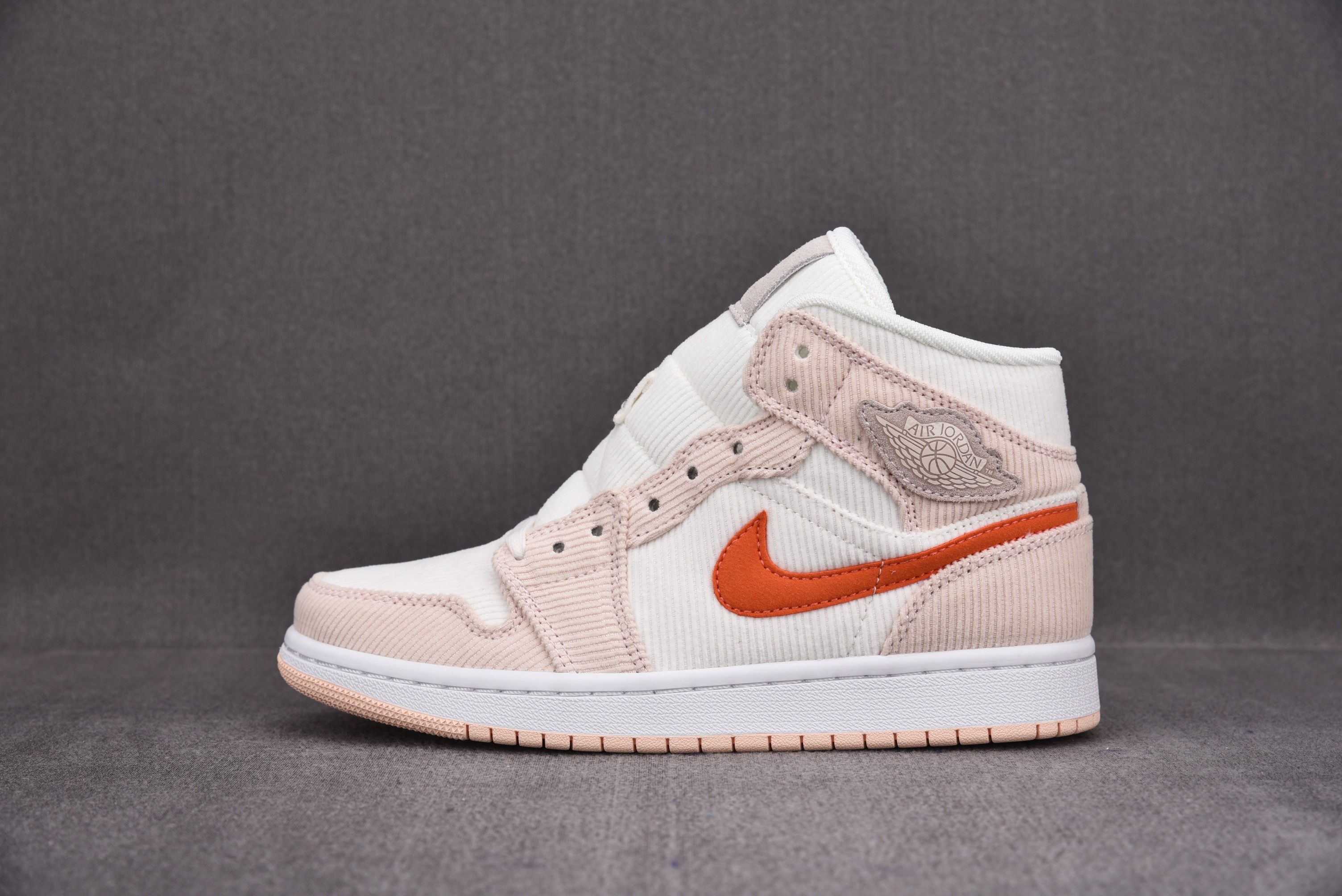Jordan 1 Mid SE Corduroy Sail