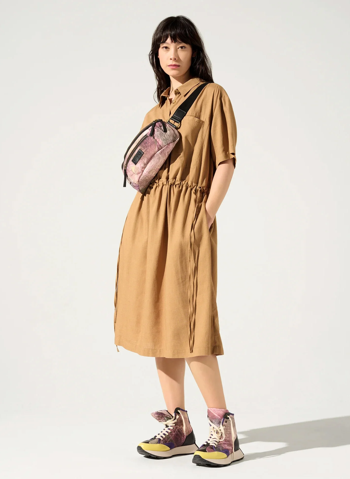 LOUKA - Robe midi col classique| Marron