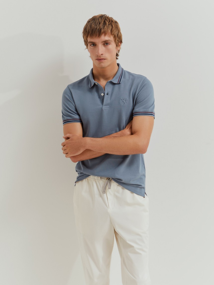 Polo piqué slim fit com riscas