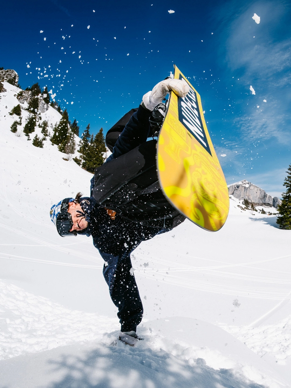 Nidecker Sensor Team 2025 Snowboard mustard