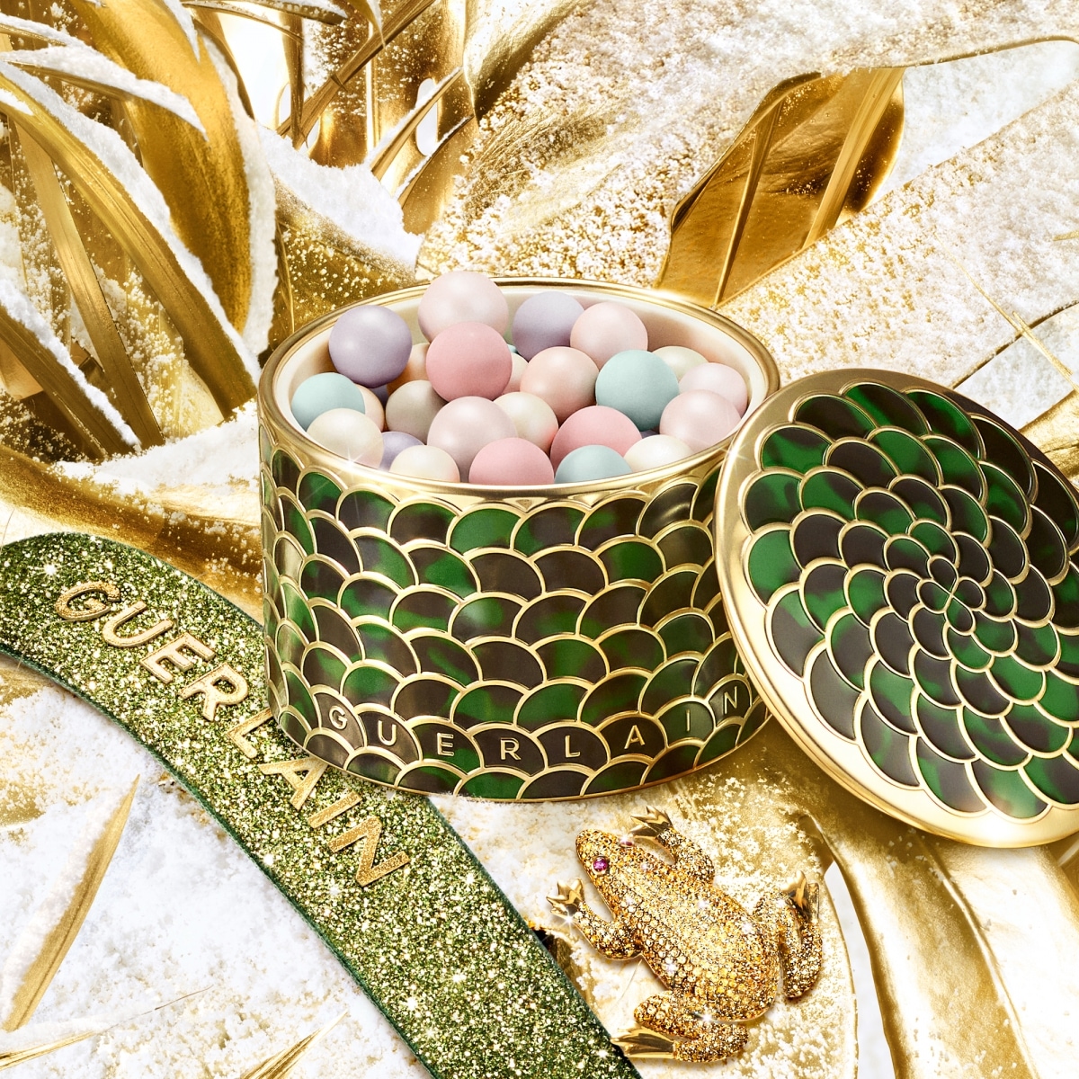 GUERLAIN Météorites Perles de poudre révélatrices de lumière Édition Limitée