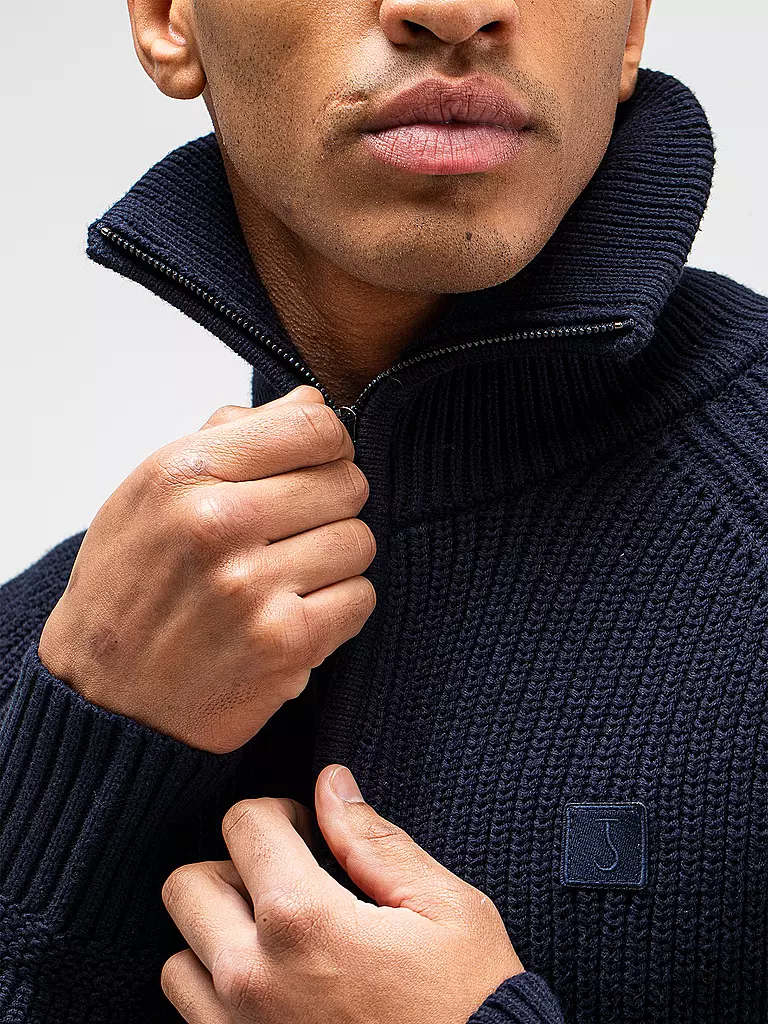 BUTCHER OF BLUE Troyer Pullover OVERLAND blau