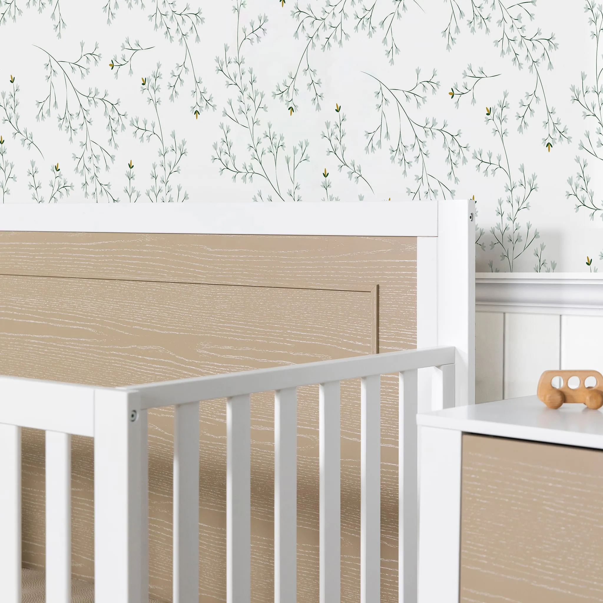 DaVinci Couchette Convertible 4-en-1 Radley - Blanc et Bois Côtier
