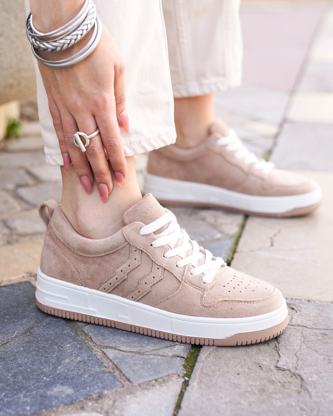 Basket femme taupe à lacets - CL65 TAUPE